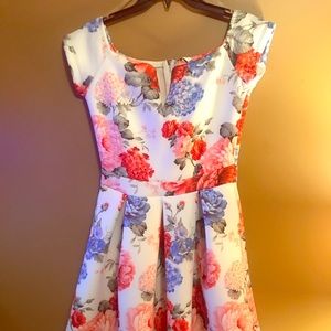 Vintage Floral midi dress